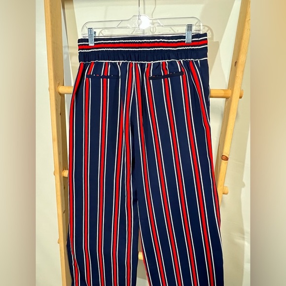 CYNTHIA ROWLEY Navy and red striped‎ wide leg crop pant size 6. - Picture 5 of 13